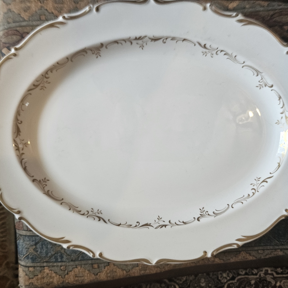 Elegant White and Gold Serving Platter